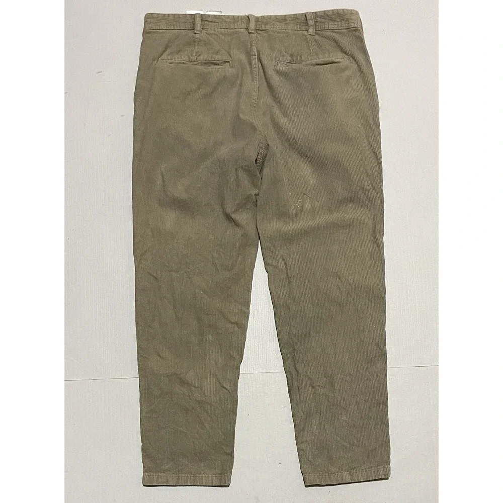 H&M Regular Fit Corduroy Pants Mens 34x26 Olive Khaki Flat Front Stretch Cotton